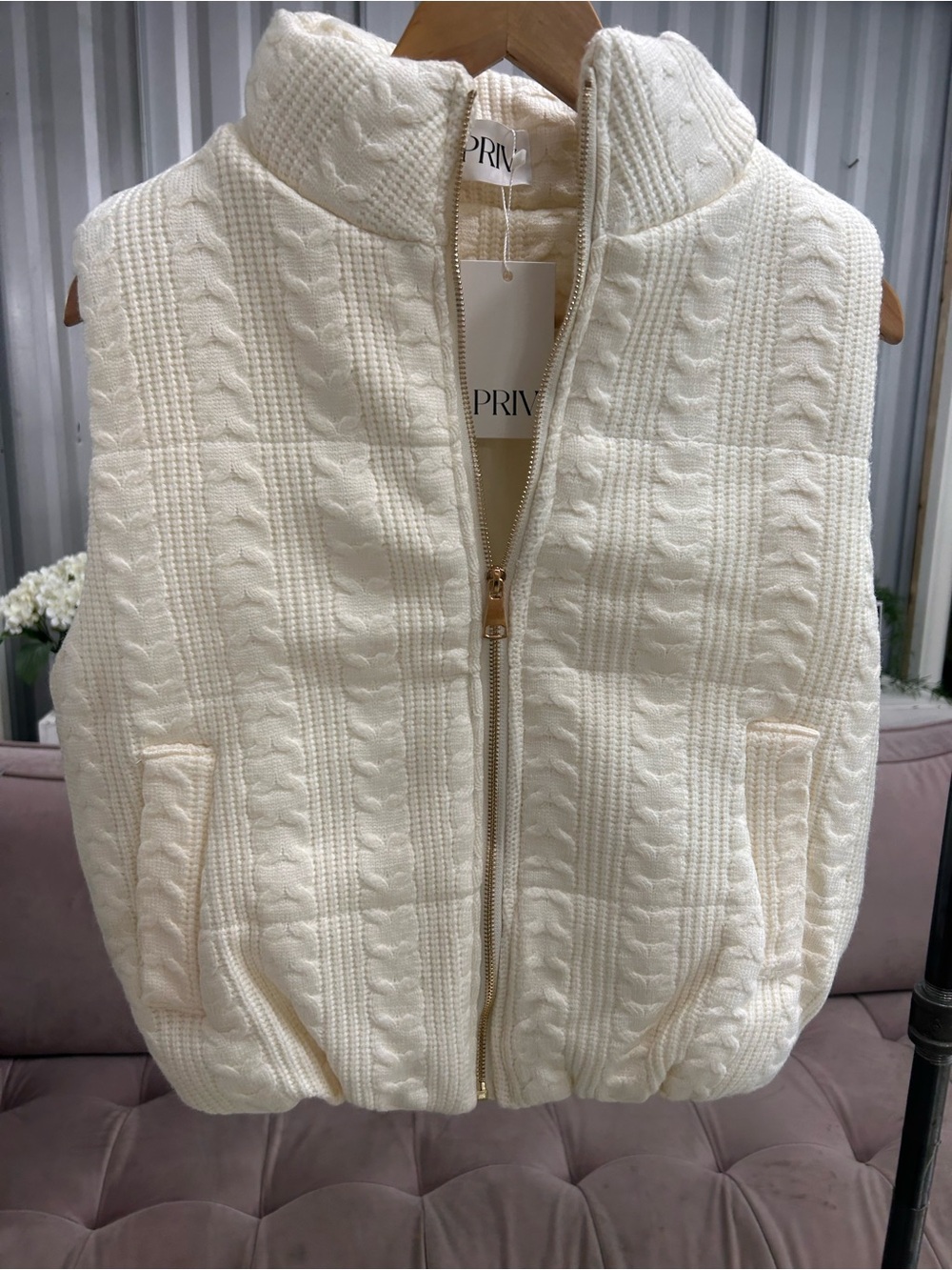 Priv - Cream Vest NWT Medium